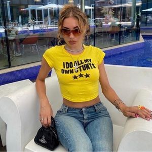 'I DO ALL MY OWN STUNTS' Cropped Tee